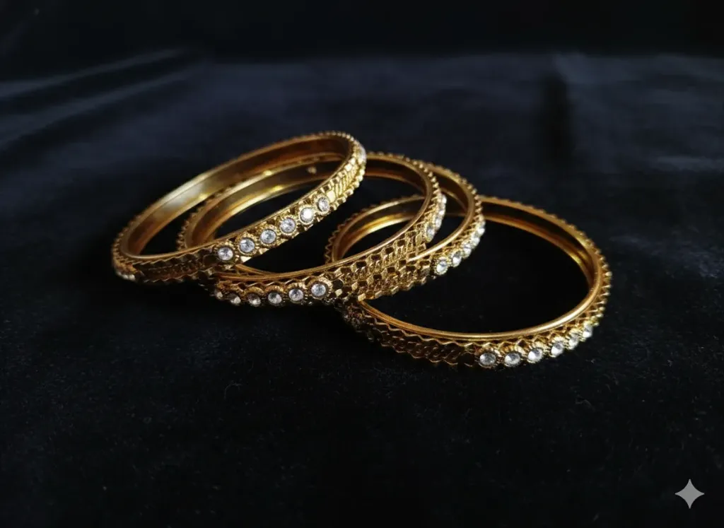 [B22]  Gold Plated White Stone Bangles for Women & Girls, Party & Wedding Wear (Set of 4) (2/8)