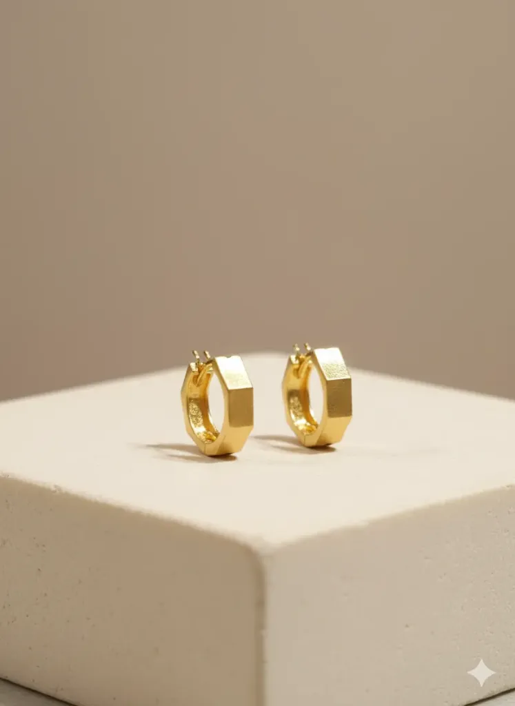 [e25] Minimal gold-plated hexagon huggie hoop earrings